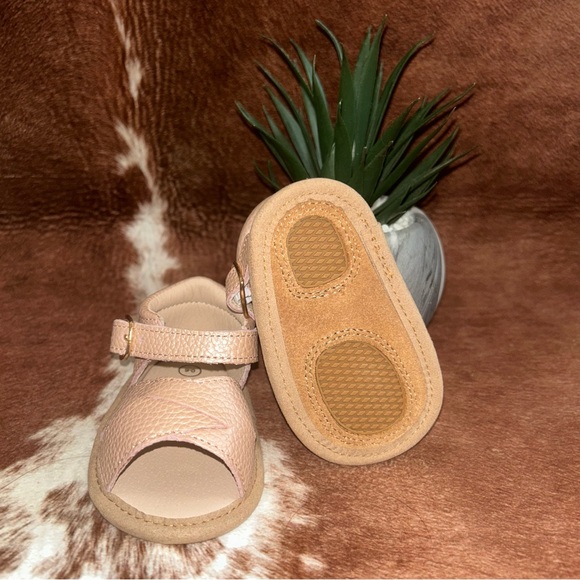 Blush Leather Sandals - Picture 4 of 7